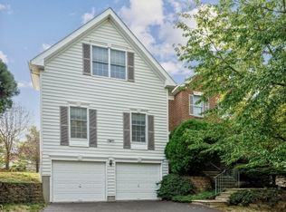 5 Sullivan Dr, Basking Ridge, NJ 07920