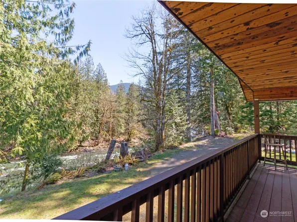 189 Whitewater Way, Morton, WA 98356