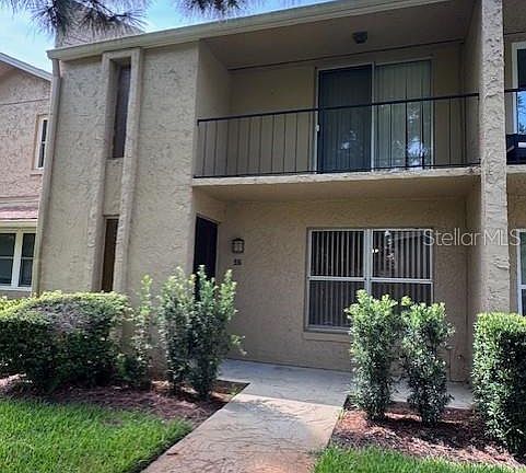 2nd image of 916 PARK LAKE CIRCLE #34