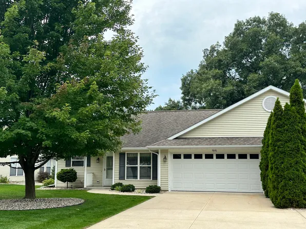 9690 Palmetto Ct, Portage, MI 49002