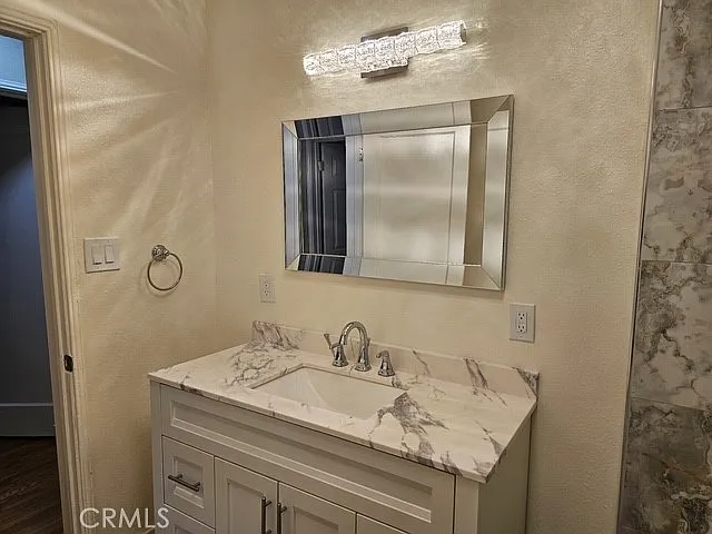 8900 S 10th Ave — Photo 25