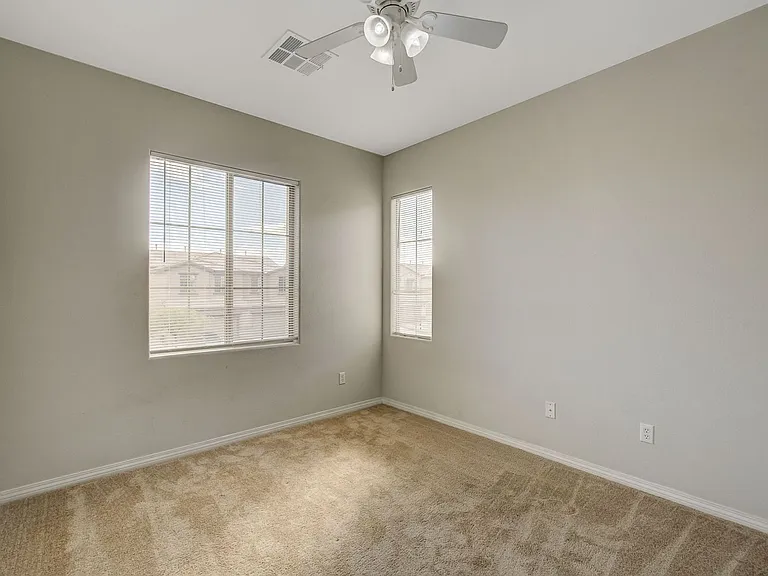 4020 Thomas Patrick Ave — Photo 22