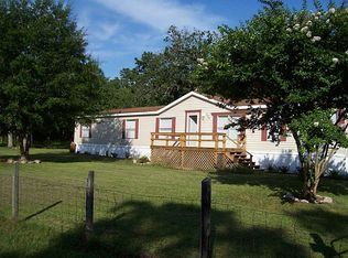 220 Lakeside Dr, Huntsville, TX 77320