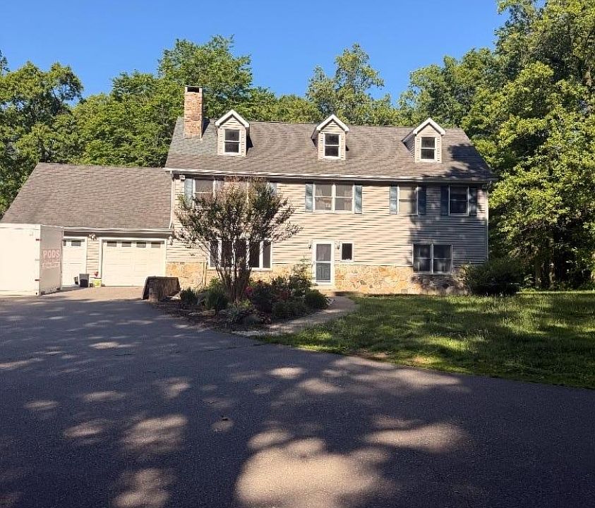 1st image of 388 Mine Rd
