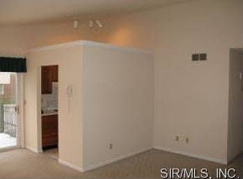 5th image of 2645 Villa Park Dr APT B