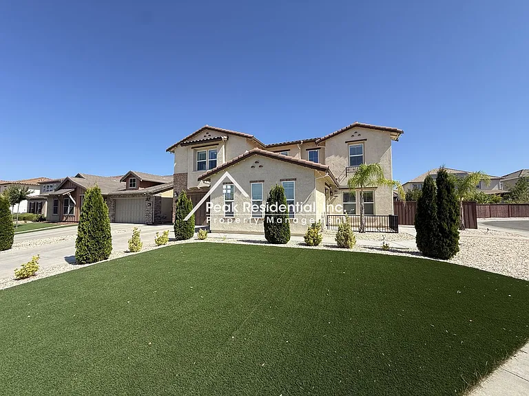 3535 Heron Ct — Photo 2