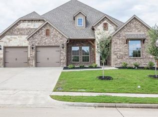 717 Chaparral Rd, Sanger, TX 76266