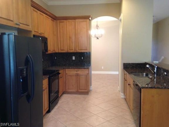 5th image of 7241 Bergamo Way APT 202