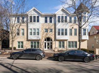 115 S Franklin St APT 102, Madison, WI 53703