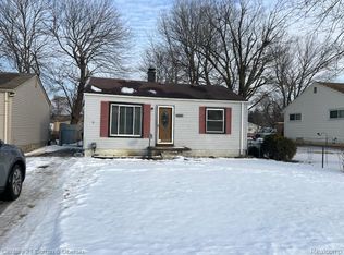5921 Merrick St, Taylor, MI