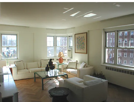 Sold by Simone Song Properties, LLC | media 26