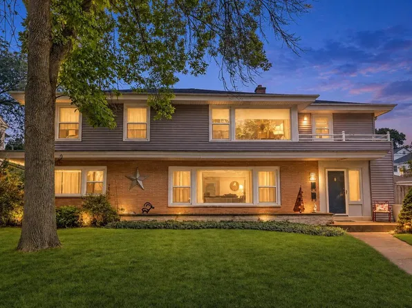 4441 N Wildwood AVENUE #4443, Shorewood, WI 53211