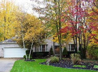 2546 Nadine Cir, Hinckley, OH 44233