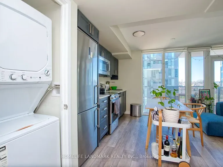 38 Monte Kwinter Ct #402 — Photo 5