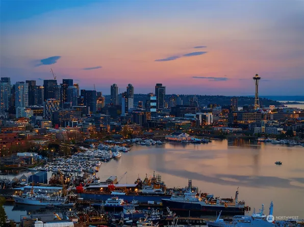 2308 Franklin Avenue E #B, Seattle, WA 98102
