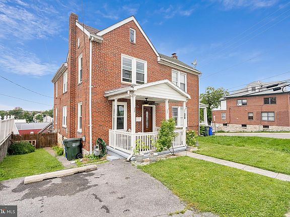 2nd image of 35 N Cleveland Ave