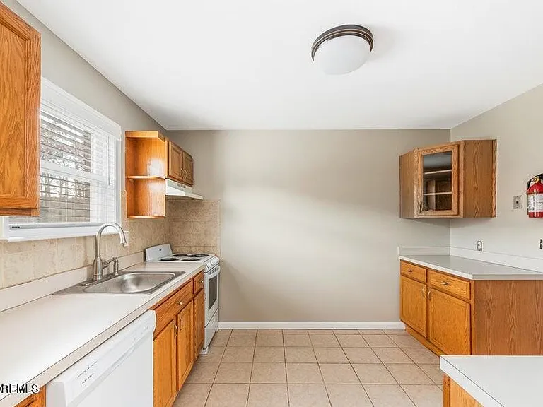 53 Briar Mills Dr #53 — Photo 9