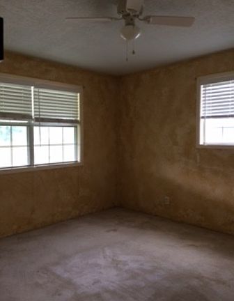 Master #1 has 1/2 bath.