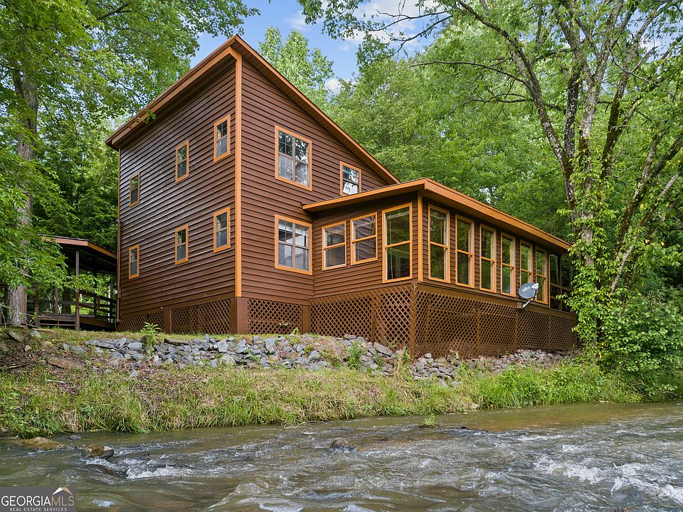 1st image of 24 Scarlett Dr