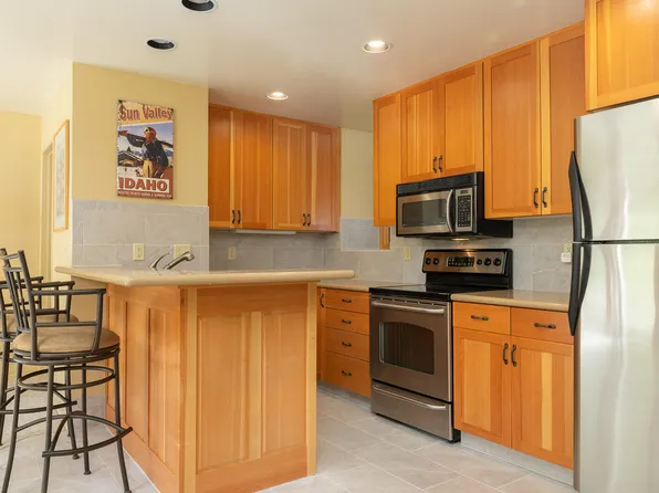 2464 Indian Springs Condo Dr, Sun Valley, ID 83353