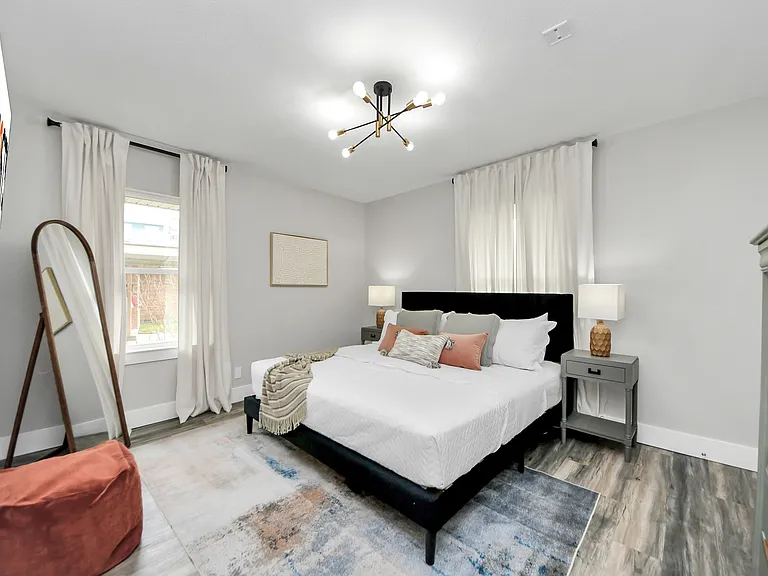 Woodcrest Dr — Photo 24