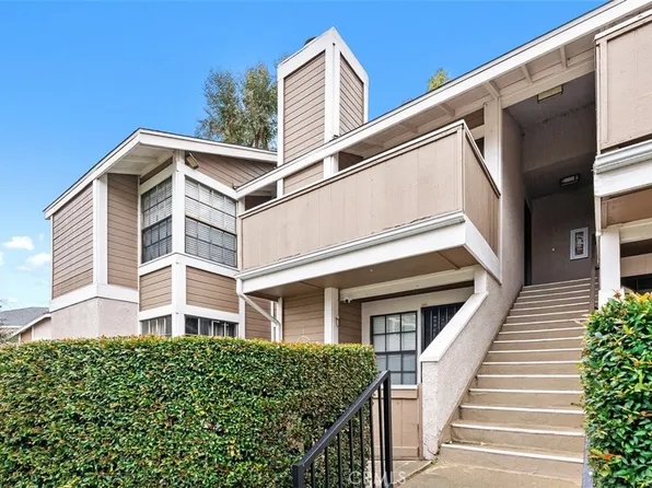 1525 S Raitt St #29, Santa Ana, CA 92704