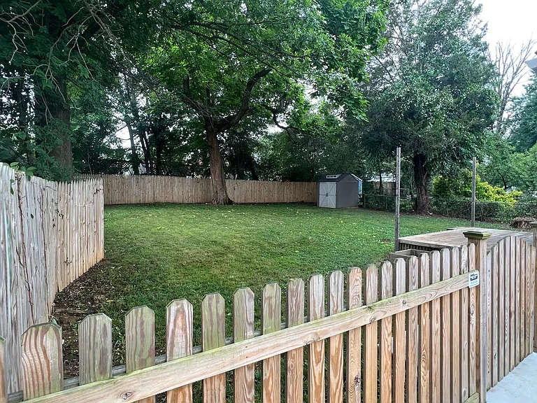 3107 Elmwood Dr — Photo 13