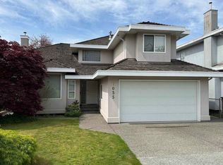 7055 Gray Ave, Burnaby, BC V5J3Y9