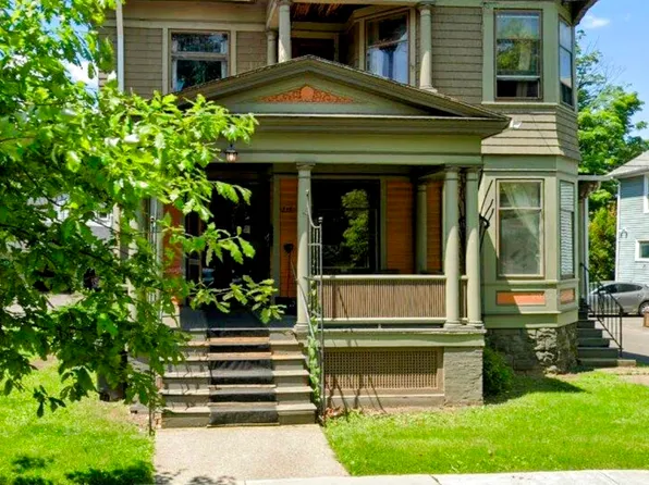 218 S Albany St, Ithaca, NY