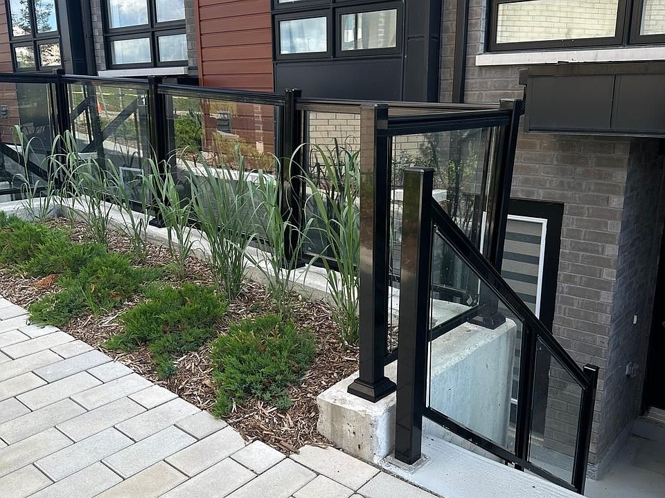 1st image of 145 Tapscott Rd #5