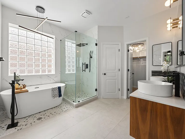 4323 Angelico Ln — Photo 17