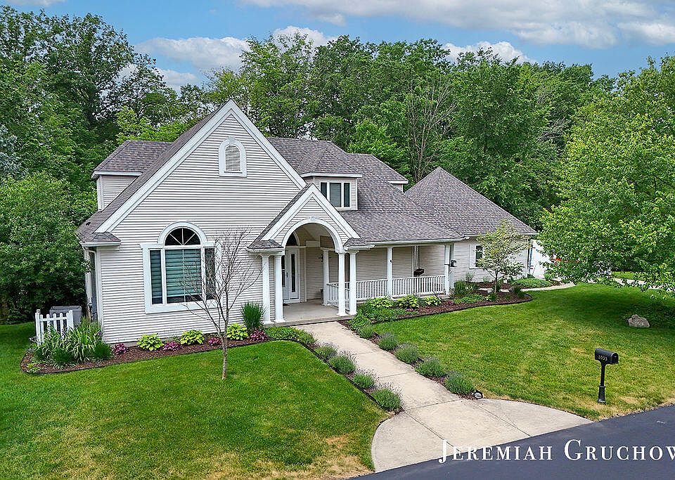 1st image of 3333 Falcon Bluff Ct NE