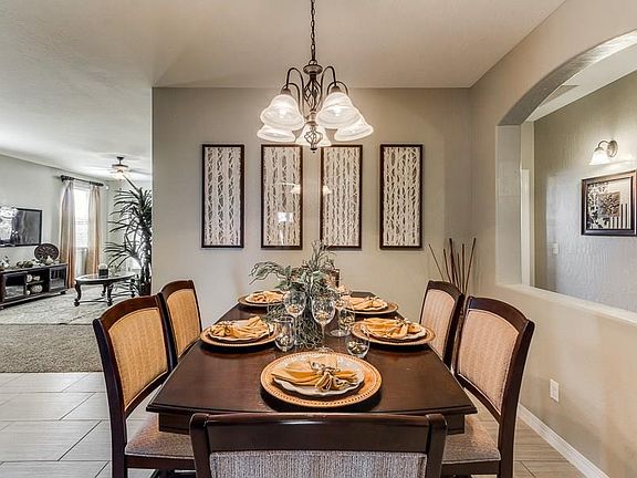 5th image of 6425 Vilaggio Dr
