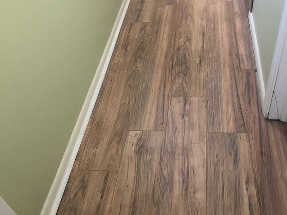 3rd image of 541 Driftwood Cir