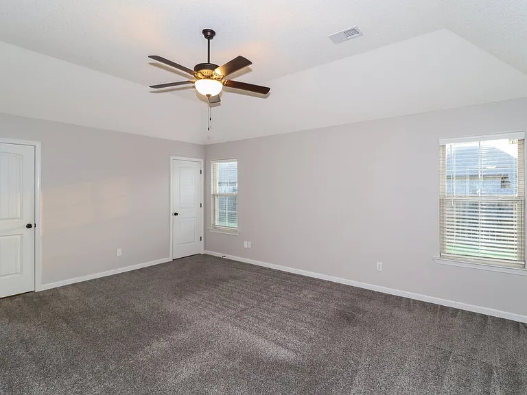 1089 Carib Loop W — Photo 9