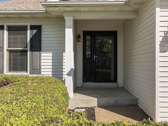 4th image of 5409 Delaney Dr