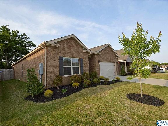 3rd image of 177 Heritage Brook Dr