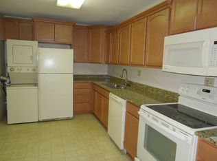 8350 Greensboro Dr UNIT 421, Tysons Corner, VA 22102