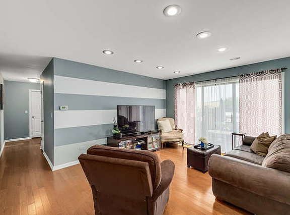 4th image of 5800 Wilshire Ct Unit C