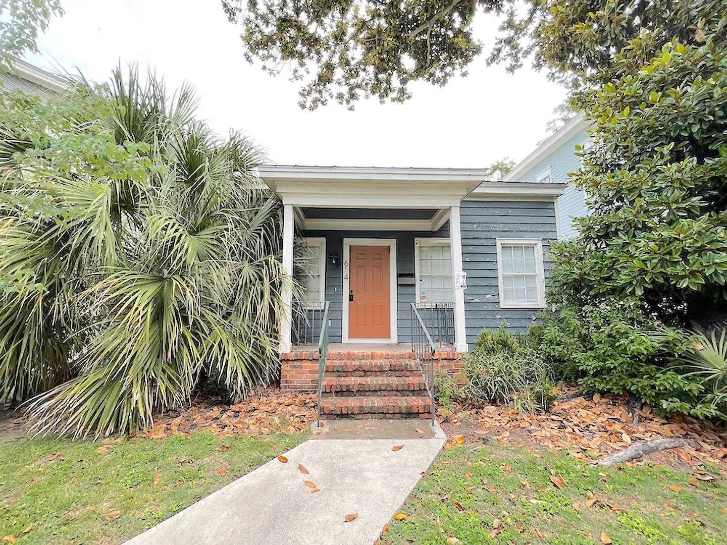 2 Bed | 2 Bath | Dixon Park — Photo 1