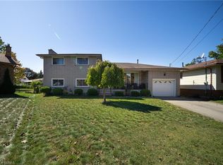 32 Avondale Cres, Brantford, ON N3S 4L5