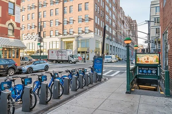 Rented by MNS | media 16