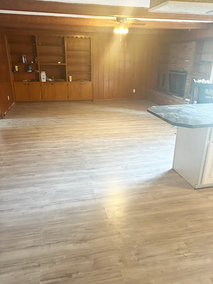 4 bed, 2432 sqft, $1,700 — Photo 2