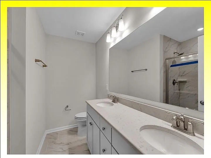 1017 Badlands St — Photo 3