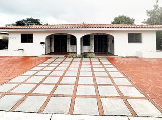 3250 SW 24th St, Miami, FL 33145