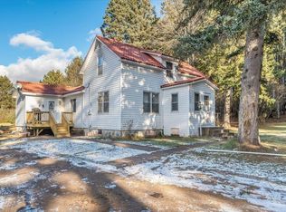 5661 Saint Louis River Rd, Hermantown, MN 55810