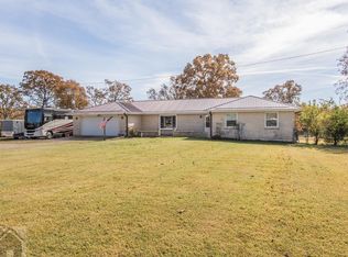 23944 Raleigh Rd, Waynesville, MO 65583