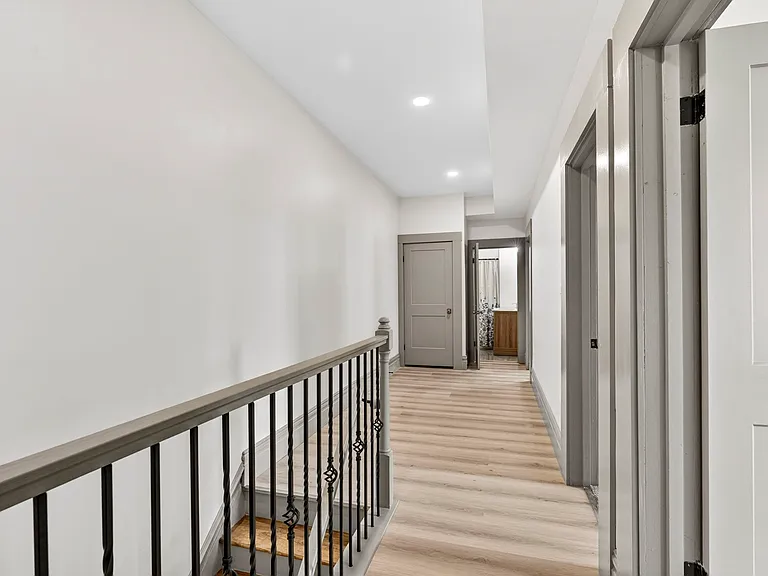 1810 Utah St — Photo 24