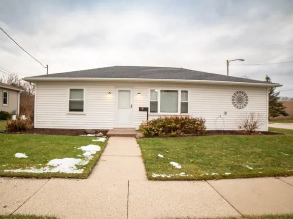201 Clark STREET, Watertown, WI 53094