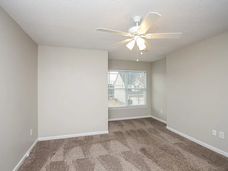 156 Darbys Run Way — Photo 13